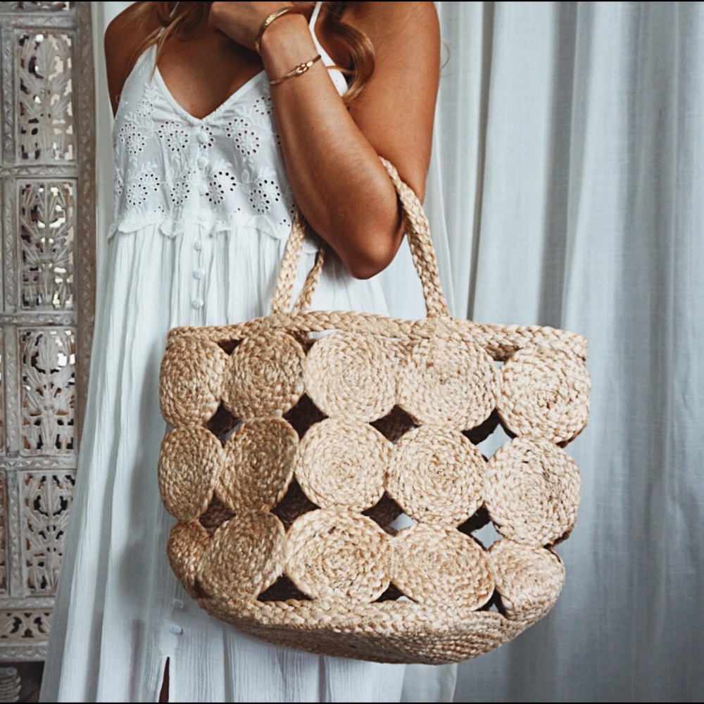 •Punta Cana Jute Tote• - Picture 5 of 7